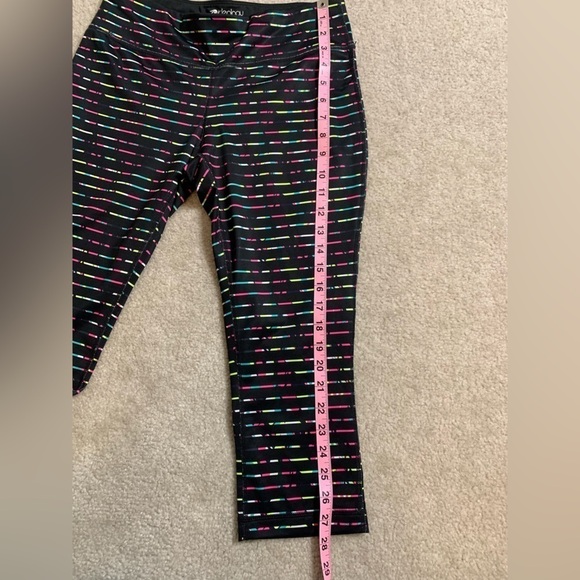 Ideology Athletic Cropped Leggings Women Size Medium Neon Black - Picture 7 of 10